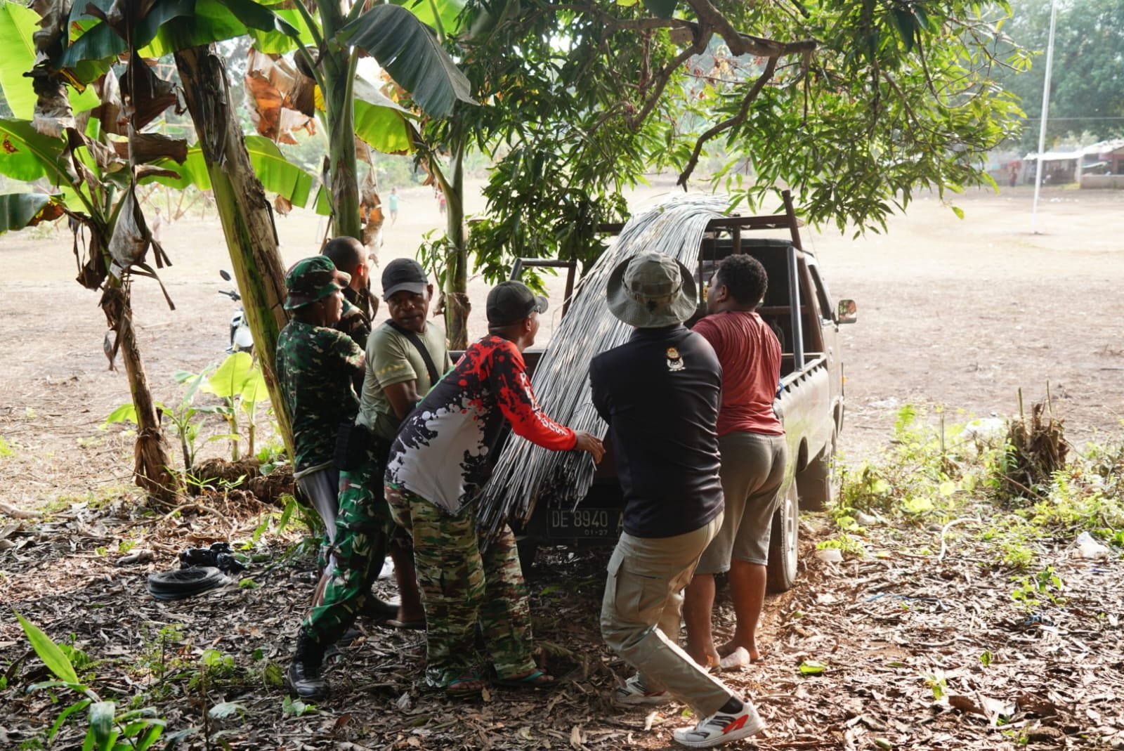 TMMD ke-130: Distribusi Material Awal untuk Proyek Pembangunan di Ambon