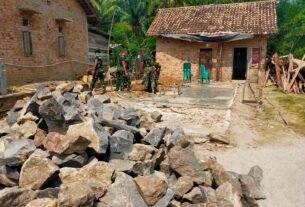 Satgas TMMD ke-130 Gelar Pembangunan Rumah Yudianto di Way Kanan