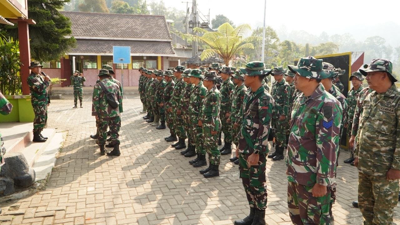 Desa Taji Rayakan Momentum Pagi dengan Kehadiran Satgas TMMD 130