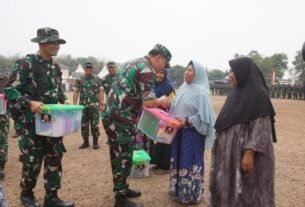 TNI Laksanakan Penyerahan Sembako dalam Acara Peluncuran TMMD ke-130 di Tigaraksa