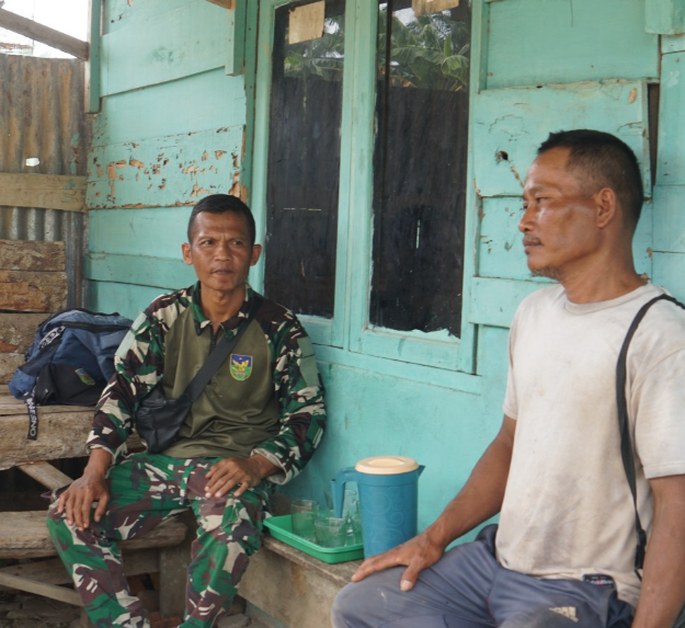Satgas TMMD 130 Koding 0407 Ciptakan Kehangatan Sosial di Kandang Limun